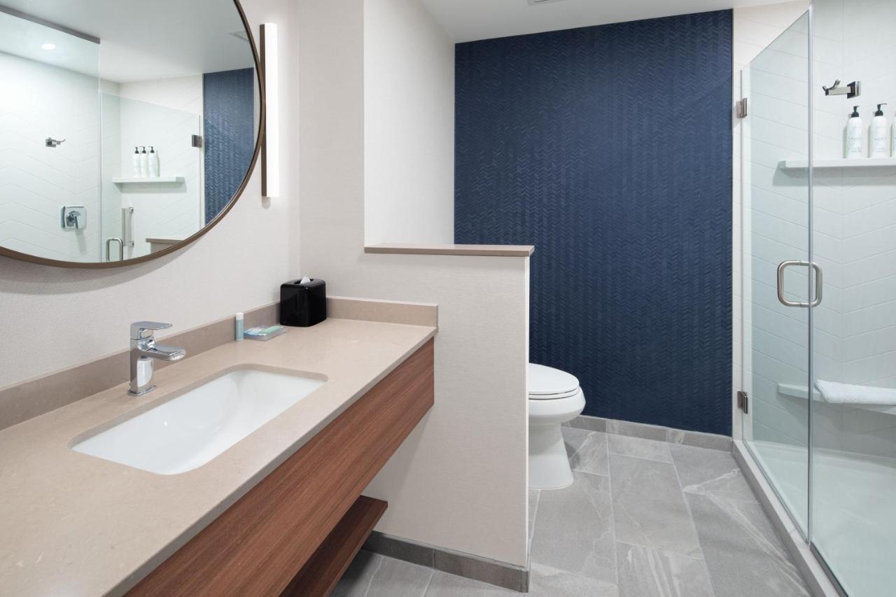 Fairfield By Marriott Inn & Suites Whitsett Greensboro East Eksteriør billede