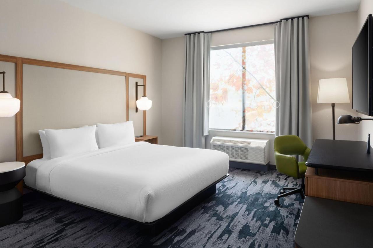 Fairfield By Marriott Inn & Suites Whitsett Greensboro East Eksteriør billede
