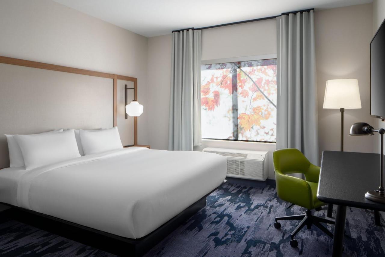 Fairfield By Marriott Inn & Suites Whitsett Greensboro East Eksteriør billede